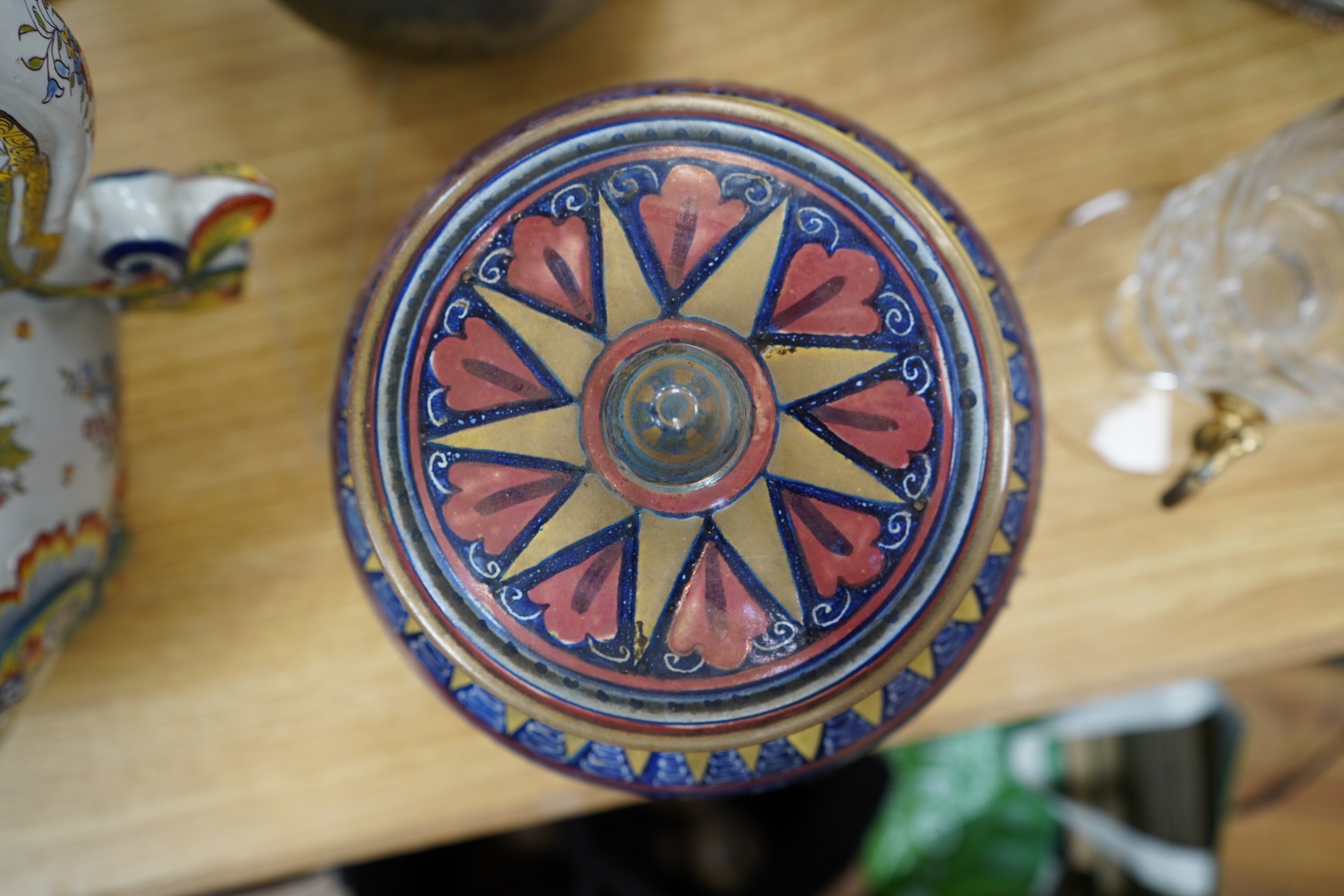 An Italian tin glazed pottery jar and cover, 30cm